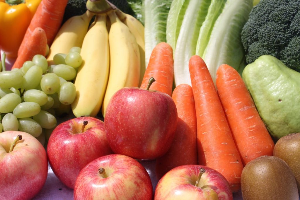 Совет от хандры № 2 - Ешьте весной побольше овощей и фруктов