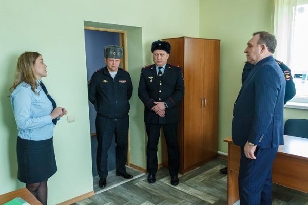 
			Новый пункт полиции открылся в селе Хомутово		