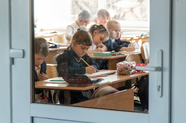 
				В селе Хомутово Иркутского района после капитального ремонта открылась средняя школа №2			