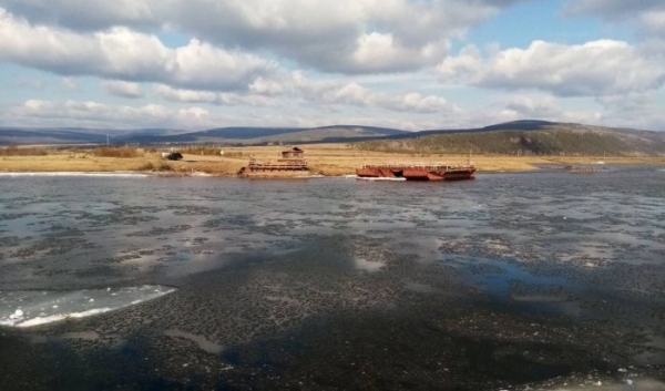 Из-за низкого уровня реки Лены движение в Жигаловском и Качугском районах приостановлено                            