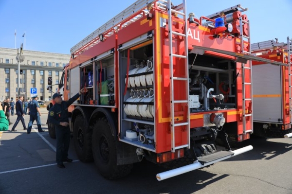 Пожарно-спасательные гарнизоны Иркутской области получили 34 новых автомобиля (Фоторепортаж)                            