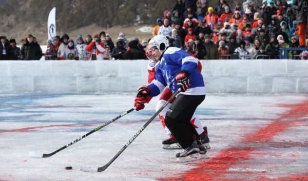На льду Байкала 23 февраля пройдет хоккейный матч с участием Вячеслава Фетисова                            