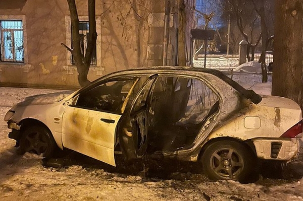 
                Иркутянин сжег машину бывшей сожительницы из-за конфликта с ней
                
            
