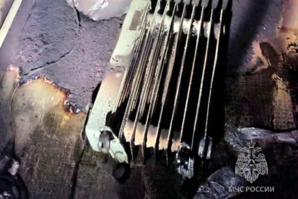 
                Ночью 24 февраля спасли мужчину при пожаре в девятиэтажке на Костычева
                
            