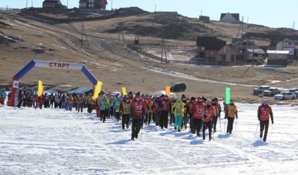 На Байкале в 21-й раз проходит фестиваль зимних игр «Зимниада»                            