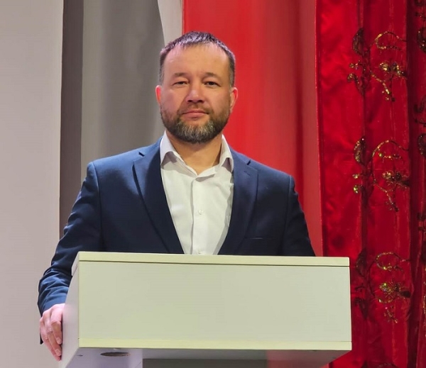 
			Глава Большереченского МО Виктор Синьков отчитался о работе администрации в 2023 году		