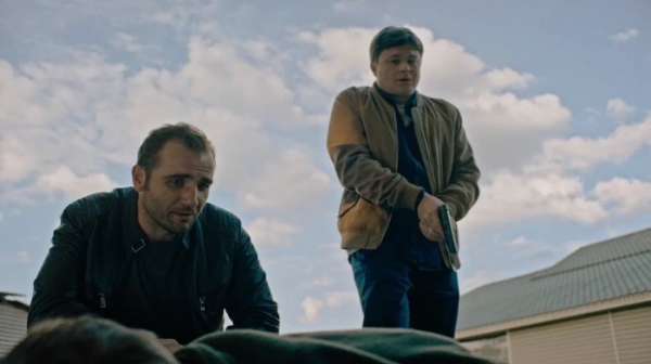 Иркутяне могут увидеть премьеру детектива «Черное солнце» с Юрием Чурсиным и Максимом Стояновым в KION                            