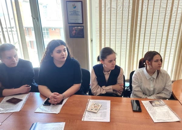 
			Девять молодых педагогов – целевиков выйдут на работу в образовательные учреждения Иркутского района в этом году		