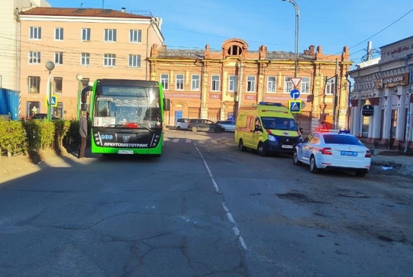 
                Водитель пассажирского автобуса насмерть сбил пешехода в центре Иркутска
                
            