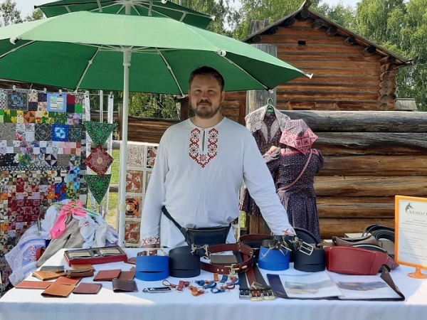 
			Семья Апанасюк стала обладателями «Золотого Меркурия»		