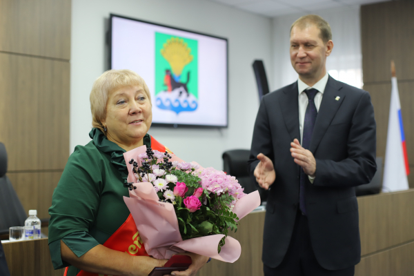 
			Елена Меркушина – Почетный гражданин Иркутского района		