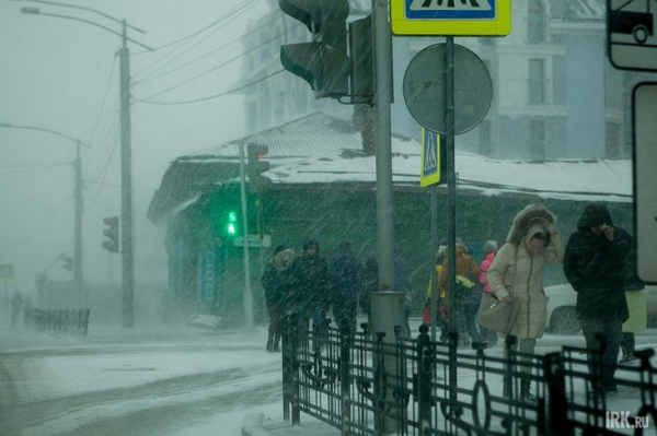 
                8 ноября в Иркутской области синоптики прогнозируют мокрый снег и метели
                
            