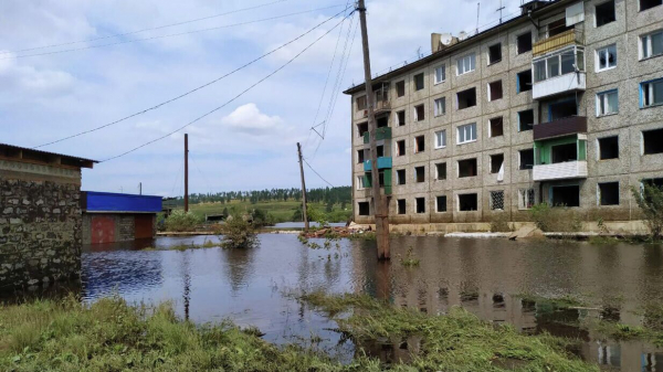 Сотрудницу управления Тулуна осудили за мошенничество с выплатами после паводка
