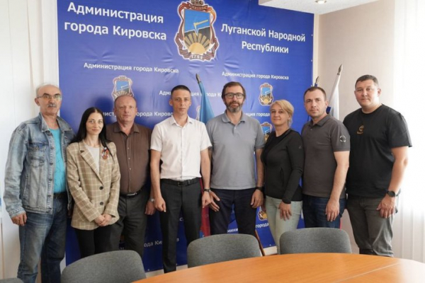 
                Депутаты ЗС Иркутской области обсудили механизмы инициативного бюджетирования с Советом Кировска
                
            