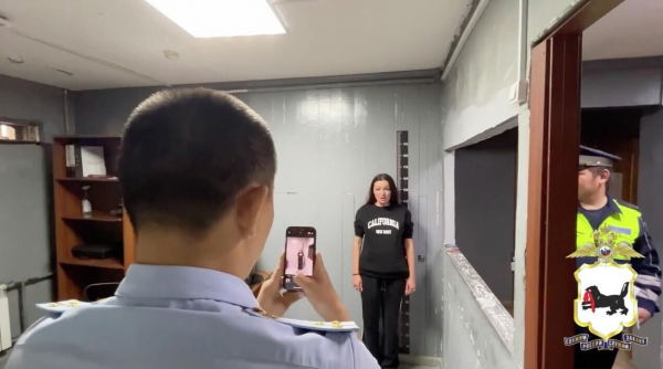 В Иркутске задержали женщину, записавшую видео с оскорблением в адрес бойцов СВО