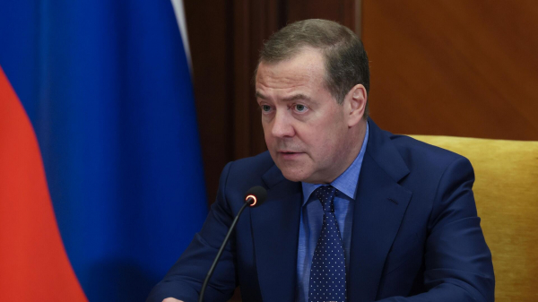 Медведев заверил, что возмездие за атаку на аэродромы РФ будет неизбежным