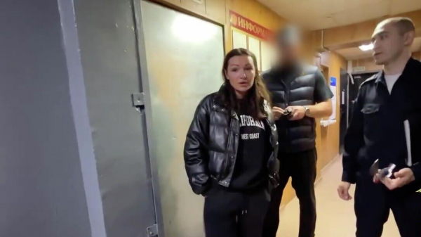 В Иркутске задержали женщину, записавшую видео с оскорблением в адрес бойцов СВО