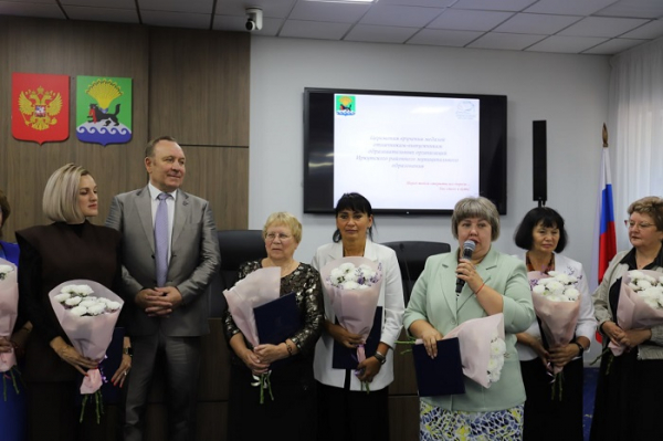 
			В Иркутском районе число выпускников – медалистов выросло   		