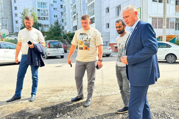 
                В Иркутске ремонтируют подпорные стены и лестницы в микрорайоне Университетский
                
            