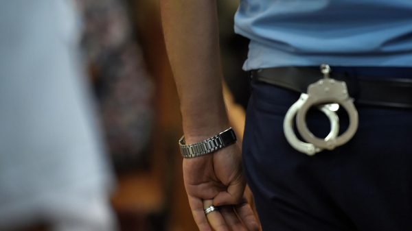 В Армении задержали 53-летнего мужчину, разыскиваемого в РФ по статье "убийство"