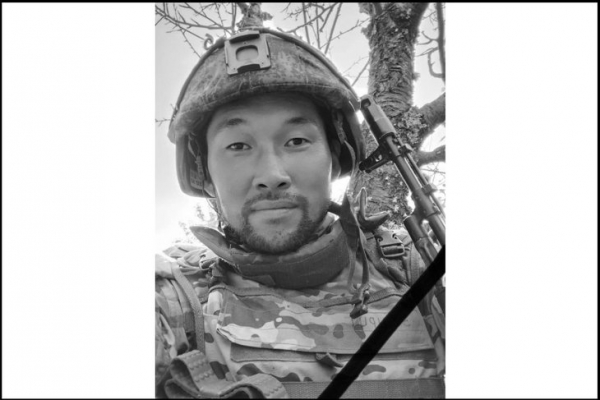 
                Военнослужащий из Эхирит-Булагатского района Владимир Молгоев погиб в зоне СВО
                
            
