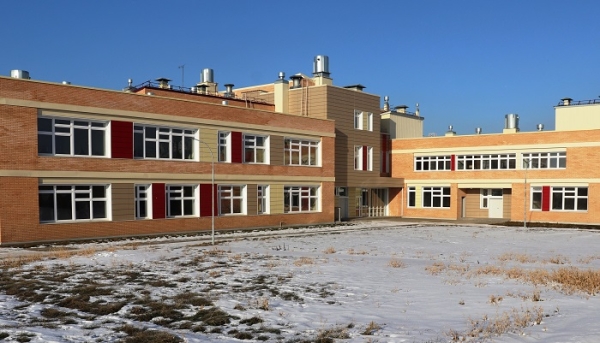 
			Школа в поселке Дзержинск Иркутского района принята региональным Стройнадзором		