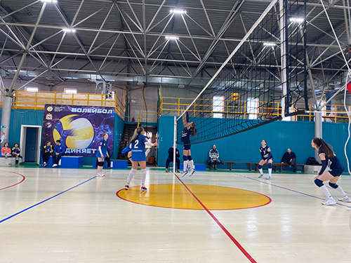 
			Новогоднее открытое первенство по волейболу провела «Спортивная школа» Иркутского района		