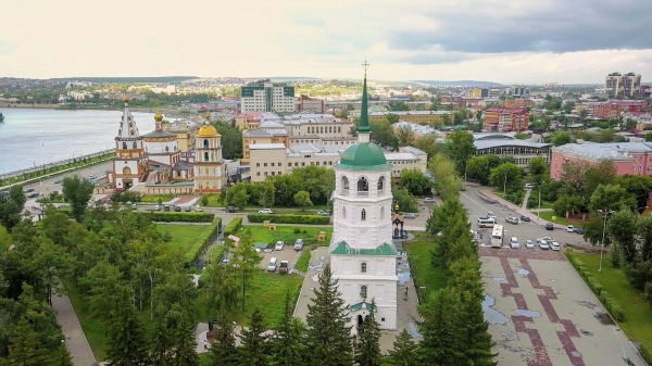 Офицеры Росгвардии открыли в Иркутске мемориал погибшим в боевых действиях