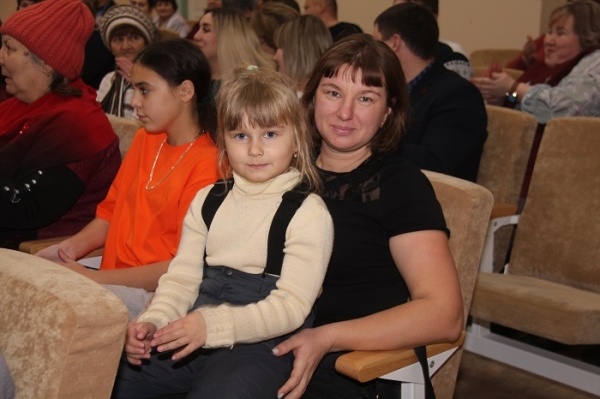 
			В Иркутском районе состоялось 20 концертов в рамках акции «Мы вместе»                    		
