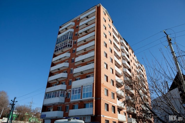 
                Суд постановил выселить жильцов из незаконно построенного дома на Пискунова
                
            